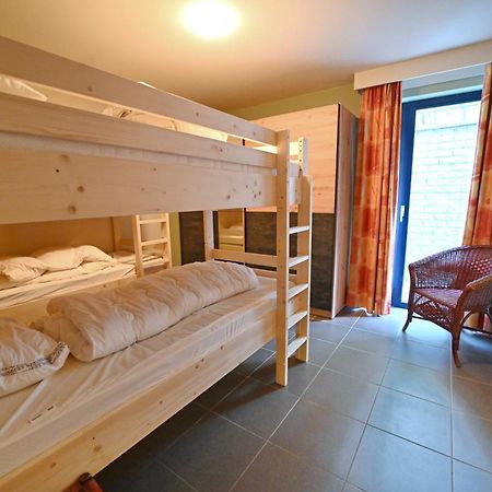 Residence Дюрби Екстериор снимка